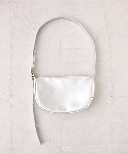 CIAOPANIC TYPY（チャオパニックティピー）の「ハーフムーンヴィンテージレザーショルダー（ショルダーバッグ・レディース・ライトブラウン/ブラック/シルバー・ONE SIZE）」の21枚目の写真