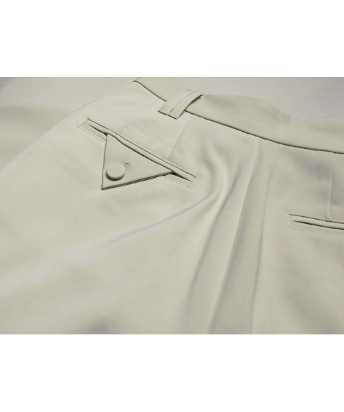Katrin TOKYO（カトリーントーキョー）の「slit flare slacks（スラックス・レディース・ライトグリーン/アイボリー/グレー系その他・S/M）」の9枚目の写真