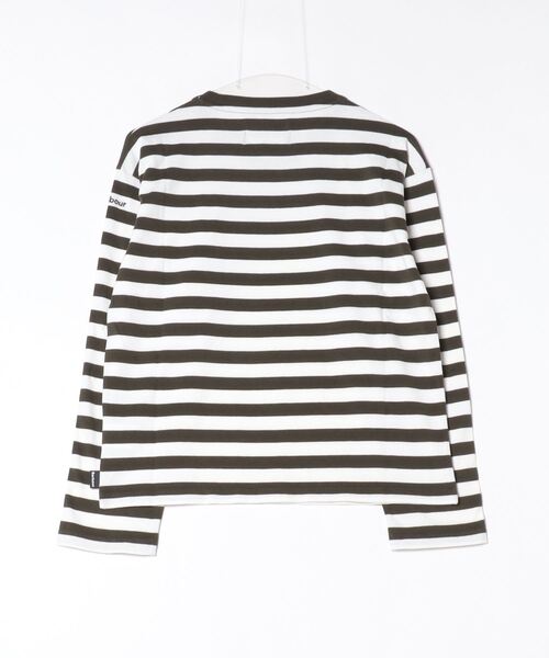 Barbour（バブアー）の「Bede ボーダー カットソー（オーバーサイズフィット）（Tシャツ/カットソー・レディース・ネイビー/オリーブ・8/10）」の15枚目の写真