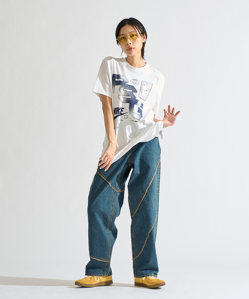 NIKE(ナイキ)の「【NIKE / ナイキ】PSG M NK FUTURA TEE FV9417- 100(Tシャツ/カットソー・メンズ・ホワイト・LARGE/MEDIUM/SMALL)」の3枚目の写真