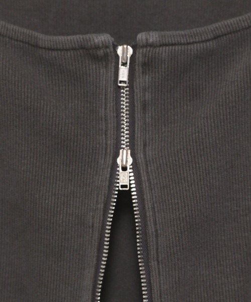 FOREVER 21（フォーエバー トゥエンティーワン）の「【2024SS】ピグメントリブジップTシャツ（Tシャツ/カットソー・レディース・ネイビー/グレー/ナチュラル・SMALL/MEDIUM）」の10枚目の写真