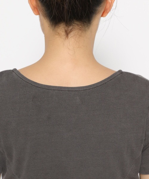 FOREVER 21（フォーエバー トゥエンティーワン）の「【2024SS】ピグメントリブジップTシャツ（Tシャツ/カットソー・レディース・ネイビー/グレー/ナチュラル・SMALL/MEDIUM）」の11枚目の写真