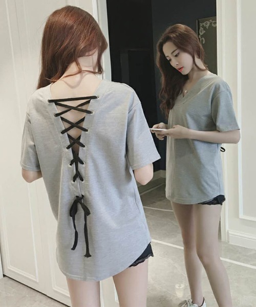 NANEA(ナネア)の「バックレースアップ Vネックカットソー(Tシャツ/カットソー・レディース・ブラック/グレー・LARGE/X-LARGE/XX-LARGE)」の1枚目の写真