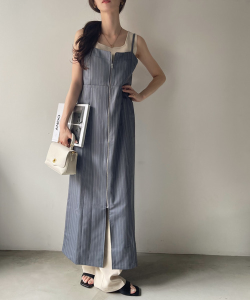 Eclat one(エクラワン)の「【Eclat one】ピンストライプ フロントジップ キャミワンピース(ワンピース・レディース・グレー/ネイビー/ブラック・FREE)」の17枚目の写真