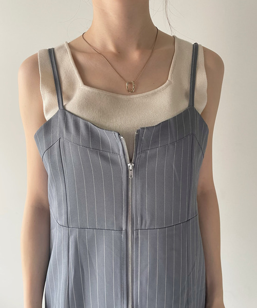 Eclat one(エクラワン)の「【Eclat one】ピンストライプ フロントジップ キャミワンピース(ワンピース・レディース・グレー/ネイビー/ブラック・FREE)」の19枚目の写真