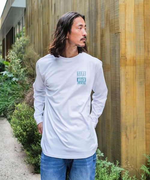 roial(ロイアル)の「DESIGN TEE/ROIAL(ロイアル)リラックスサイジングボックスロゴライクバックプリント長袖ロンT(Tシャツ/カットソー・メンズ・ホワイト/ブラック/ベージュ・MEDIUM/LARGE/X-LARGE)」の14枚目の写真