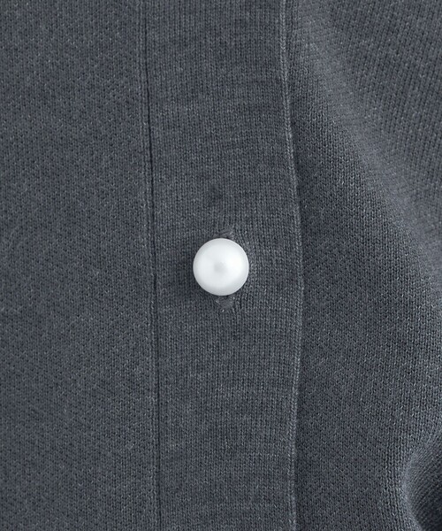 green label relaxing（グリーンレーベルリラクシング）の「W/AC パフニット Vネック カーディガン（カーディガン/ボレロ・レディース・ブラック/オフホワイト/ダークグレー/コバルトブルー・FREE）」の19枚目の写真
