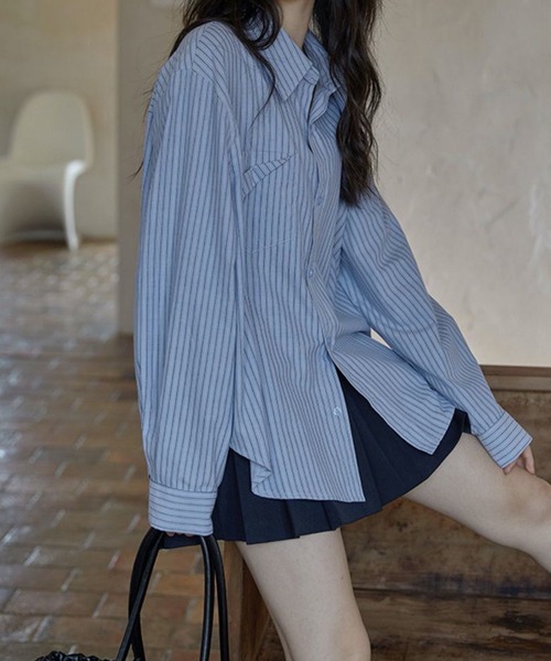 HALEY PESCA(ヘーリーペスカ)の「HALEY PESCA/デザインポケット ルーズストライプシャツ(シャツ/ブラウス・レディース・ブルー/アイボリー・MEDIUM/LARGE/SMALL)」の3枚目の写真