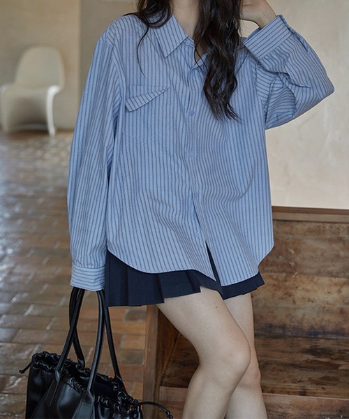 HALEY PESCA(ヘーリーペスカ)の「HALEY PESCA/デザインポケット ルーズストライプシャツ(シャツ/ブラウス・レディース・ブルー/アイボリー・MEDIUM/LARGE/SMALL)」の6枚目の写真