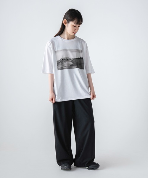 COMFY(コンフィー)の「BACK TO SQUARE ONE "INAGE COAST" TEE(Tシャツ/カットソー・レディース・ホワイト/ブラック・S/M/L/XL)」の3枚目の写真