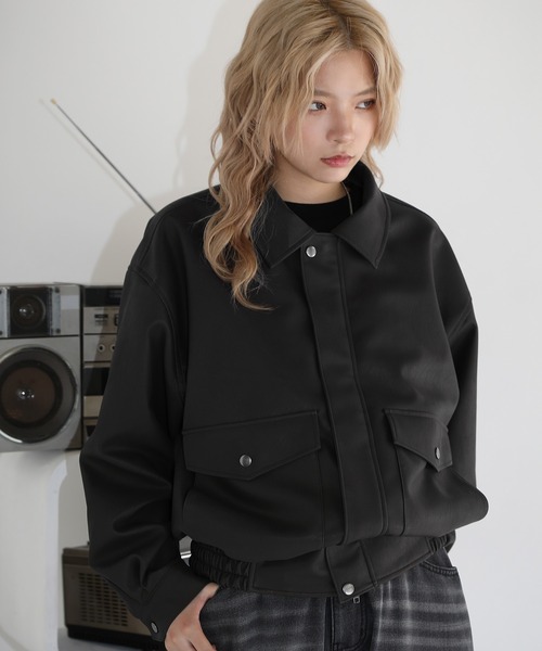 MSG(エムエスジー)の「Buyer's Select/ ヴィンテージ加工 PU合皮 A-2ショートブルゾン(ブルゾン・メンズ・ブラック/ブラック系/ブラウン・L/M/S/XL)」の6枚目の写真