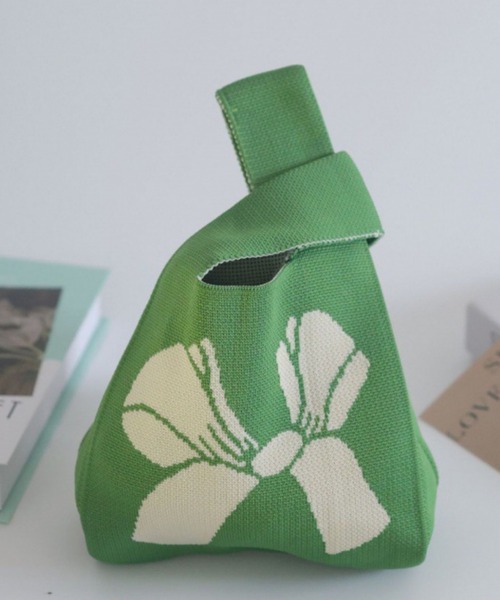 Mignonjour（ミニョンジュール）の「FReePLACe/くま リボン柄ニットバッグ 12302（ハンドバッグ・レディース・ブラック/ホワイト/ホワイト系その他/ブラック系その他/その他2/その他5/その他3/その他4/その他7/その他6/その他8・FREE）」の7枚目の写真