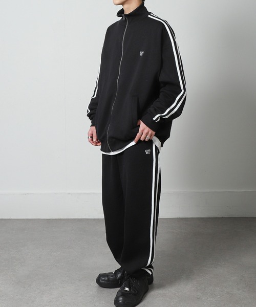 ZIP FIVE(ジップファイブ)の「【ZIP FIVE】 ワンポイント 刺繍 トラックパンツ サイドライン / パイピング 【セットアップ可】(スウェットパンツ・メンズ・ホワイト/オートミール/チャコール/ネイビー/ブラック系/ブラック/杢グレー/ブルー/グレー系/ネイビー系・MEDIUM/LARGE/X-LARGE)」の22枚目の写真