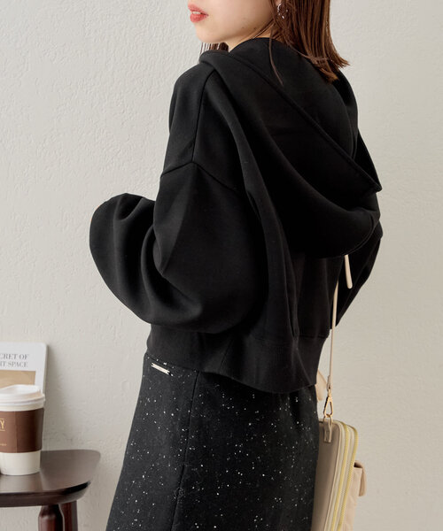 Chico(チコ)の「フード付きダンボールジップパーカー(Tシャツ/カットソー・レディース・ブラック/アイボリー/グレー・FREE)」の12枚目の写真