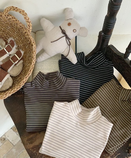 aimoha（アイモハ）の「【aimoha-KIDS-】ハイネックトップス（Tシャツ/カットソー・キッズ・ブラック/グレー/チョコ/ベージュ・90/100/110/120/130）」の9枚目の写真