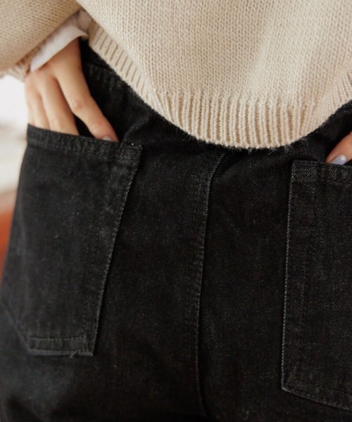 flower（フラワー）の「グラッドバギーパンツ2（デニムパンツ・レディース・ブラック/ネイビー・MEDIUM/SMALL）」の8枚目の写真