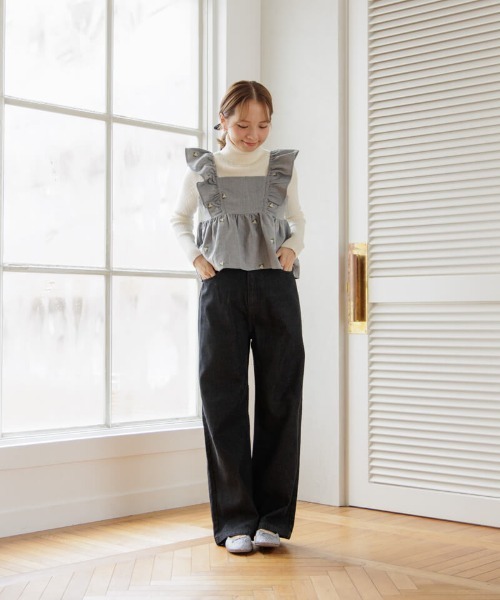 flower（フラワー）の「グラッドバギーパンツ2（デニムパンツ・レディース・ブラック/ネイビー・MEDIUM/SMALL）」の10枚目の写真