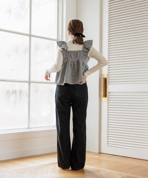 flower（フラワー）の「グラッドバギーパンツ2（デニムパンツ・レディース・ブラック/ネイビー・MEDIUM/SMALL）」の12枚目の写真