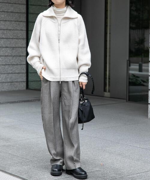 FORK&SPOON（フォークアンドスプーン）の「『WEB/一部店舗限定』FORK&SPOON　ウォッシャブルローゲージニットジップカーディガン（カーディガン/ボレロ・レディース・オフホワイト/グレー系その他・1）」の19枚目の写真