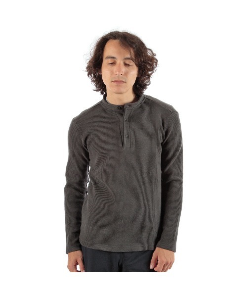 Foxfire(フォックスファイヤー)の「コーデュロイヘンリーネック(Tシャツ/カットソー・メンズ・ブラウン/ブラック/オリーブ/ダークグレー・M/L/XL/S)」の8枚目の写真