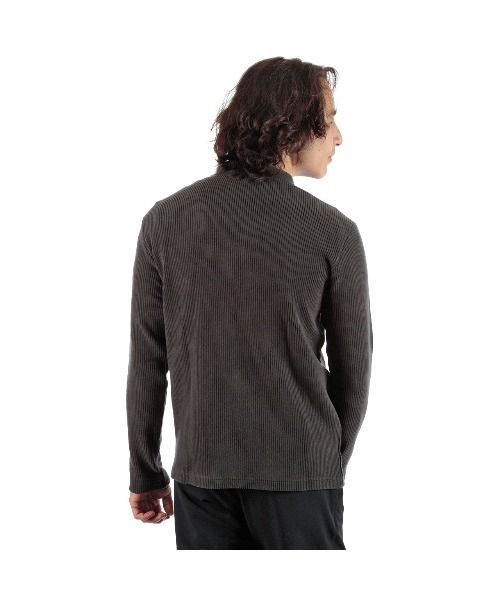 Foxfire(フォックスファイヤー)の「コーデュロイヘンリーネック(Tシャツ/カットソー・メンズ・ブラウン/ブラック/オリーブ/ダークグレー・M/L/XL/S)」の16枚目の写真