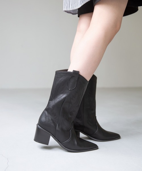 menue(メヌエ)の「刺繍入り ウエスタンブーツ(ブーツ・レディース・ブラウン/ブラック・S/3L/LL/L/M)」の9枚目の写真