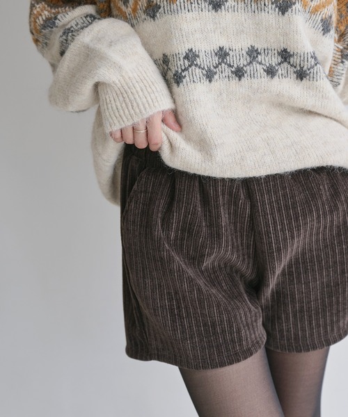 UNE MANSION（ユヌマンション）の「ウエストゴムコーデュロイニットショートパンツ（その他パンツ・レディース・アイボリー/ブラウン/グレー/ブラック・FREE）」の14枚目の写真