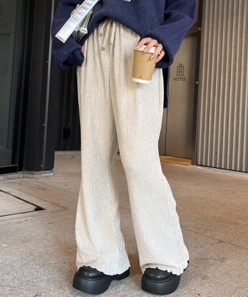 CIAOPANIC TYPY（チャオパニックティピー）の「ベロアプリーツ微フレアイージーパンツ（その他パンツ・レディース・キャメル/ブラック/アイボリー・MEDIUM/SMALL）」の18枚目の写真