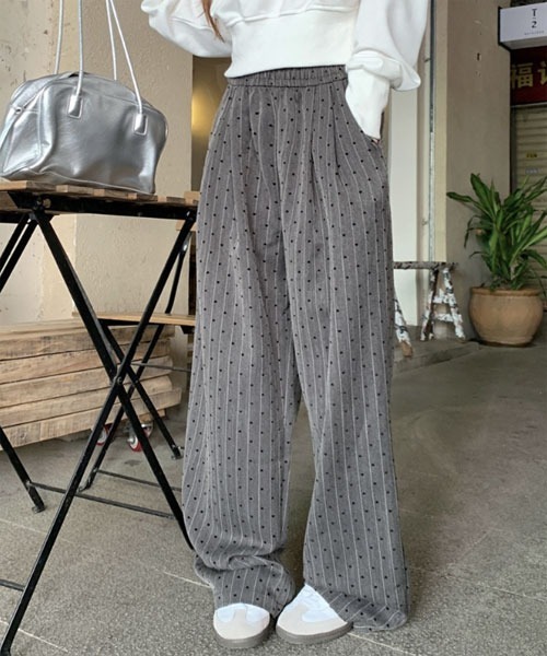 urge:(アージコロン )の「【URGE:】ハートドット ストライプ ワイド パンツ(その他パンツ・レディース・ブラック/グレー/チャコール・X-LARGE/LARGE/MEDIUM/SMALL)」の9枚目の写真