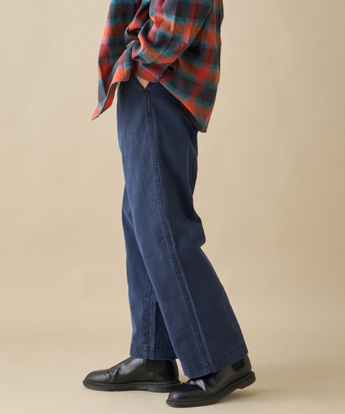 CIAOPANIC TYPY(チャオパニックティピー)の「Re LABEL ガーメントダイチノパンツ(チノパンツ・メンズ・ブラウン/ネイビー/ベージュ・LARGE/MEDIUM/SMALL)」の1枚目の写真