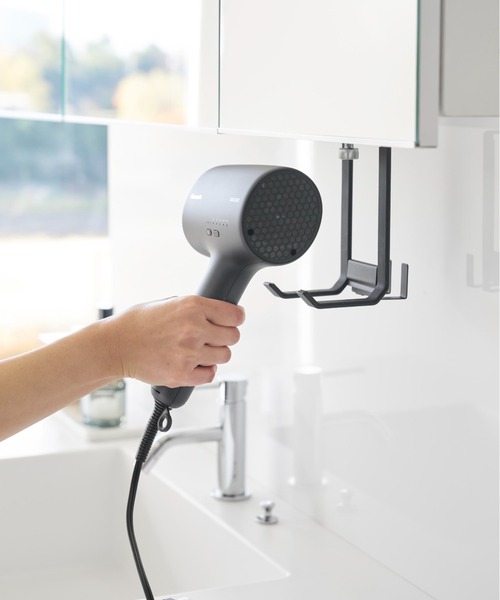 tower（タワー）の「tower（タワー）棚下ドライヤーハンガー（バス/トイレグッズ・レディース・ホワイト/ブラック・ONE SIZE）」の21枚目の写真