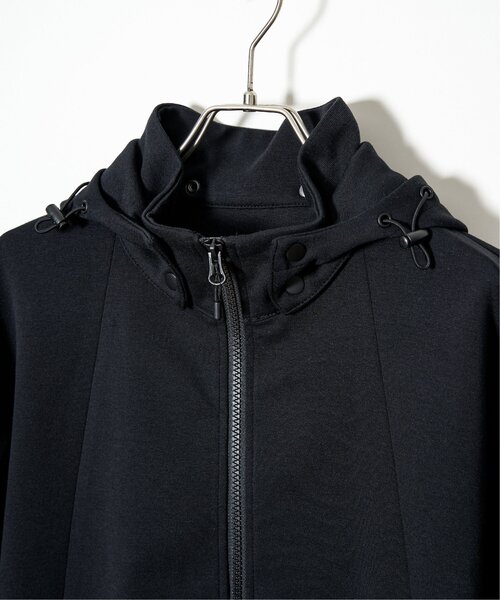 ikka（イッカ）の「【セットアップ対応】テックストレッチ2WAYジップパーカ（パーカー・メンズ・ブラック/スモークグレー・M/L/XL/S）」の15枚目の写真