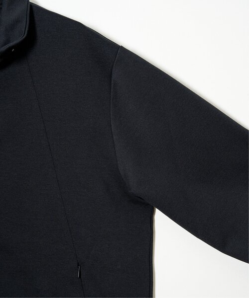 ikka（イッカ）の「【セットアップ対応】テックストレッチ2WAYジップパーカ（パーカー・メンズ・ブラック/スモークグレー・M/L/XL/S）」の14枚目の写真