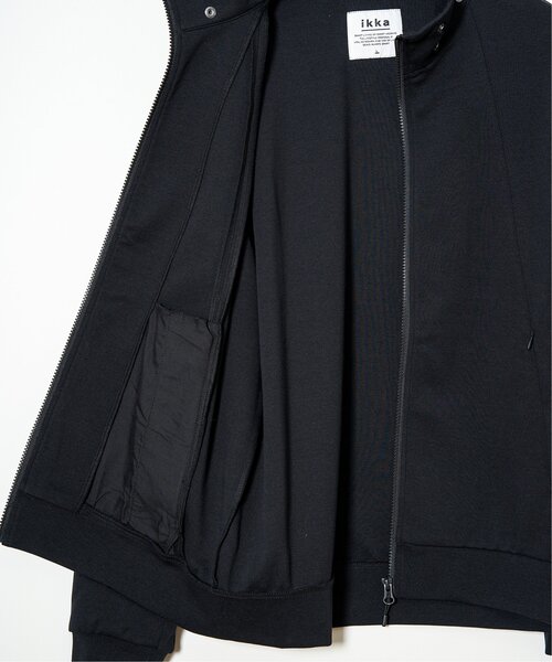 ikka（イッカ）の「【セットアップ対応】テックストレッチ2WAYジップパーカ（パーカー・メンズ・ブラック/スモークグレー・M/L/XL/S）」の5枚目の写真