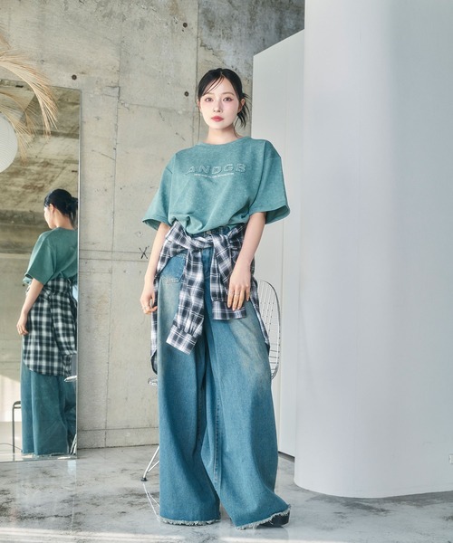 ANDGEEBEE（アンジービー）の「UNISEX スタッズケミカルT（Tシャツ/カットソー・レディース・グリーン/チャコールグレー・FREE）」の13枚目の写真