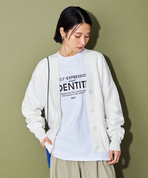 CITEN(シテン)の「<CITEN>エッセンシャルVネックニットカーディガン(カーディガン/ボレロ・レディース・オフホワイト/ダークグレー/ピンク/ベージュ/ライトグレー・FREE)」の2枚目の写真