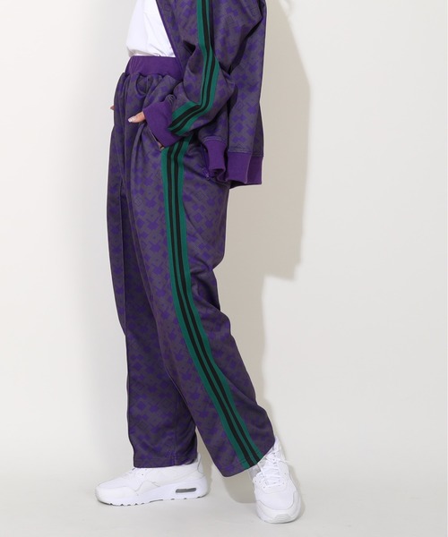 新品 ware ヘビージャージパンツ パープル BABYDOLL（ベビードール）の「親子お揃い 総柄ライン ジャージロング