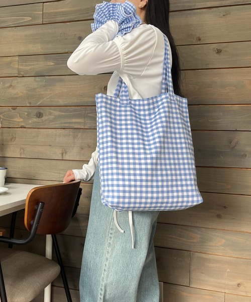 RUBY AND YOU（ルビーアンドユー）の「［select］ギンガムチェックトートバッグ（トートバッグ・レディース・ブラック/ブルー・FREE）」の8枚目の写真