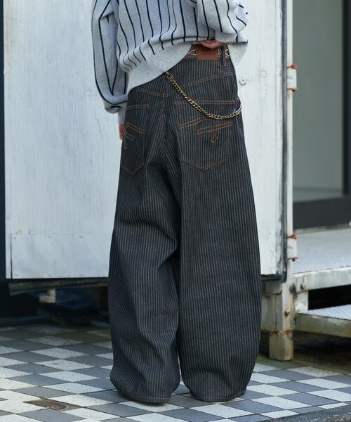 CIAOPANIC(チャオパニック)の「【cian denim/シアンデニム】バギーワイドデニム(デニムパンツ・レディース・サックスブルー/インディゴブルー/ブルー/ブラック/ホワイト/グレー/チャコールグレー/ネイビー/ダークブルー・SMALL/MEDIUM/LARGE)」の1枚目の写真