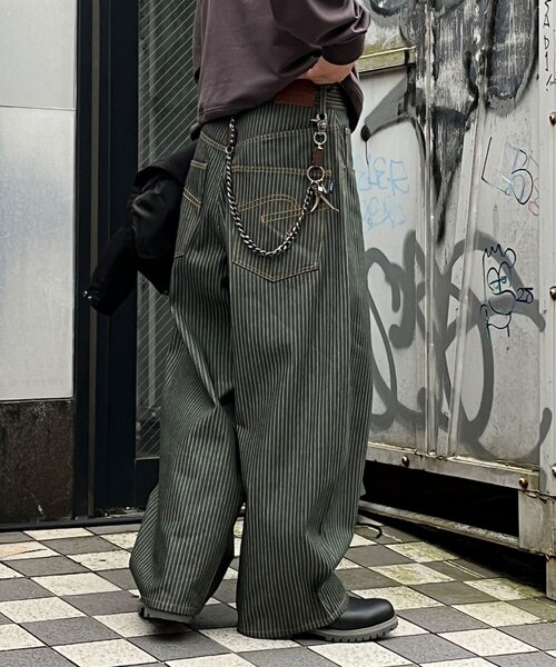 CIAOPANIC(チャオパニック)の「【cian denim/シアンデニム】バギーワイドデニム(デニムパンツ・レディース・サックスブルー/インディゴブルー/ブルー/ブラック/ホワイト/グレー/チャコールグレー/ネイビー/ダークブルー/ブラウン/カーキ・SMALL/MEDIUM/LARGE)」の6枚目の写真