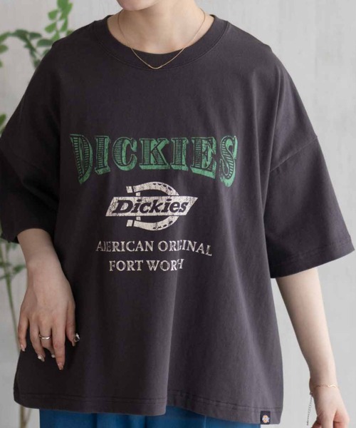 Dickies(ディッキーズ)の「DICKIES バイオ加工カレッジTシャツ(Tシャツ/カットソー・レディース・スミクロ/レッド系/ブルーグレー・フリー)」の9枚目の写真