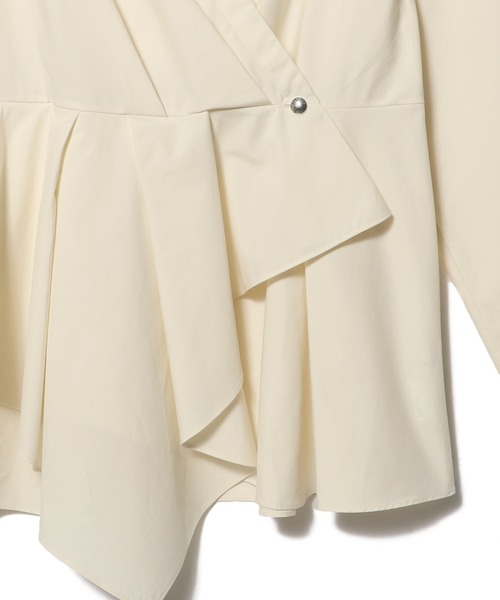 ESTNATION（エストネーション）の「ESTNATION / ペプラムブラウス（シャツ/ブラウス・レディース・ブラック/アイボリー・36/38）」の13枚目の写真