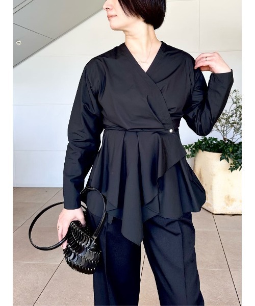 ESTNATION（エストネーション）の「ESTNATION / ペプラムブラウス（シャツ/ブラウス・レディース・ブラック/アイボリー・36/38）」の4枚目の写真