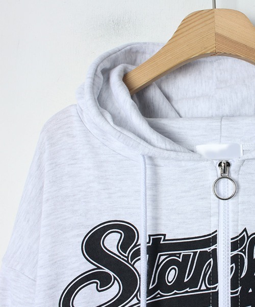 VIVID LADY(ビビッドレディー)の「ジップアップ ショート丈パーカーフード付き / Zip-up short parka with hood(パーカー・レディース・ブラック/オフホワイト/グレー・FREE)」の13枚目の写真