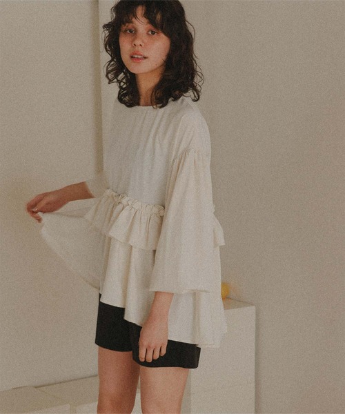 titivate（ティティベイト）の「バックリボンフリルレイヤードトップス/ラッシュガード（ラッシュガード・レディース・アイボリー/ブラック・L/M/S）」の8枚目の写真