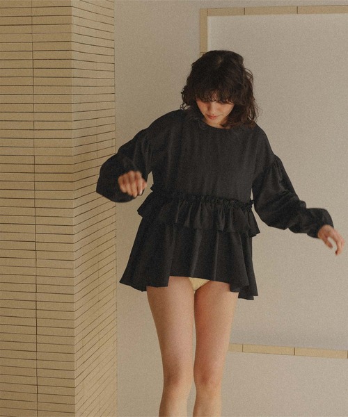 titivate（ティティベイト）の「バックリボンフリルレイヤードトップス/ラッシュガード（ラッシュガード・レディース・アイボリー/ブラック・L/M/S）」の13枚目の写真