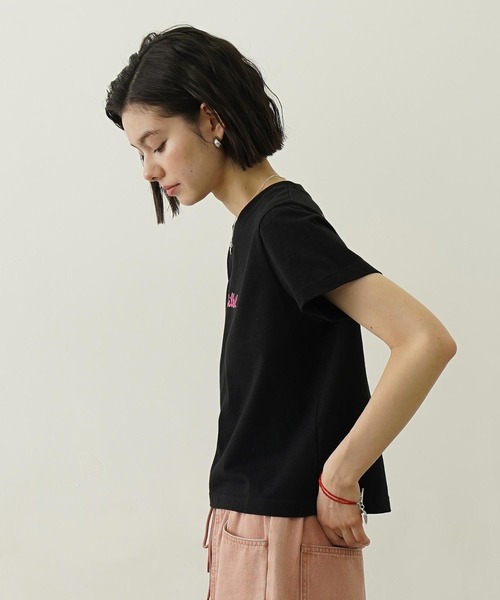 MILKFED.(ミルクフェド)の「ICING LOGO COMPACT S/S TEE(Tシャツ/カットソー・レディース・レッド/ブラウン/ホワイト/ブラック・M/S)」の21枚目の写真