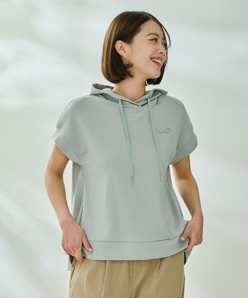 Arnold Palmer(アーノルドパーマー)の「フレンチスリーブ パーカー(パーカー・レディース・ライトグリーン/ブラック/ライトベージュ・L/M/S)」の1枚目の写真