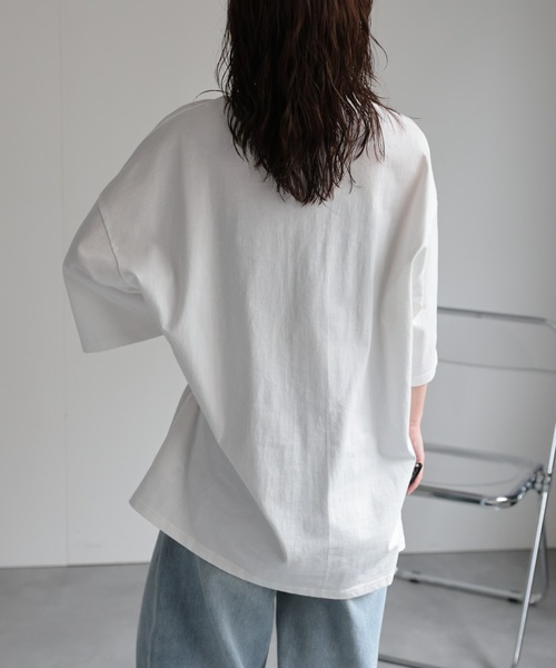 ap retro(アプレトロ)の「【選べる】BIGシルエットプリントTシャツ / オーバーサイズ / 春夏(Tシャツ/カットソー・レディース・ブラック/オフホワイト/ブラック系その他/ホワイト系その他・FREE)」の14枚目の写真