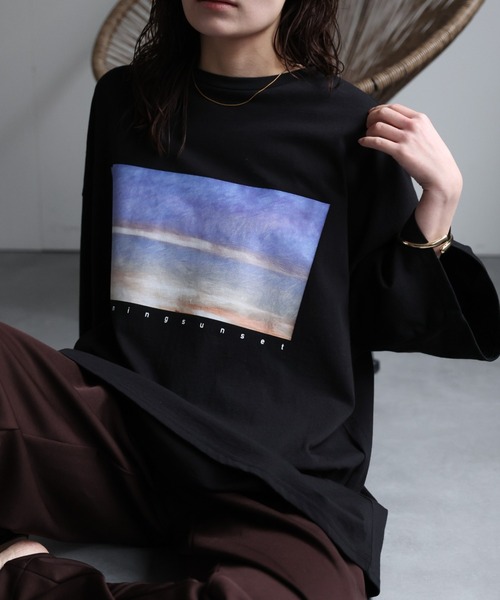 ap retro(アプレトロ)の「【選べる】BIGシルエットプリントTシャツ / オーバーサイズ / 春夏(Tシャツ/カットソー・レディース・ブラック/オフホワイト/ブラック系その他/ホワイト系その他・FREE)」の6枚目の写真